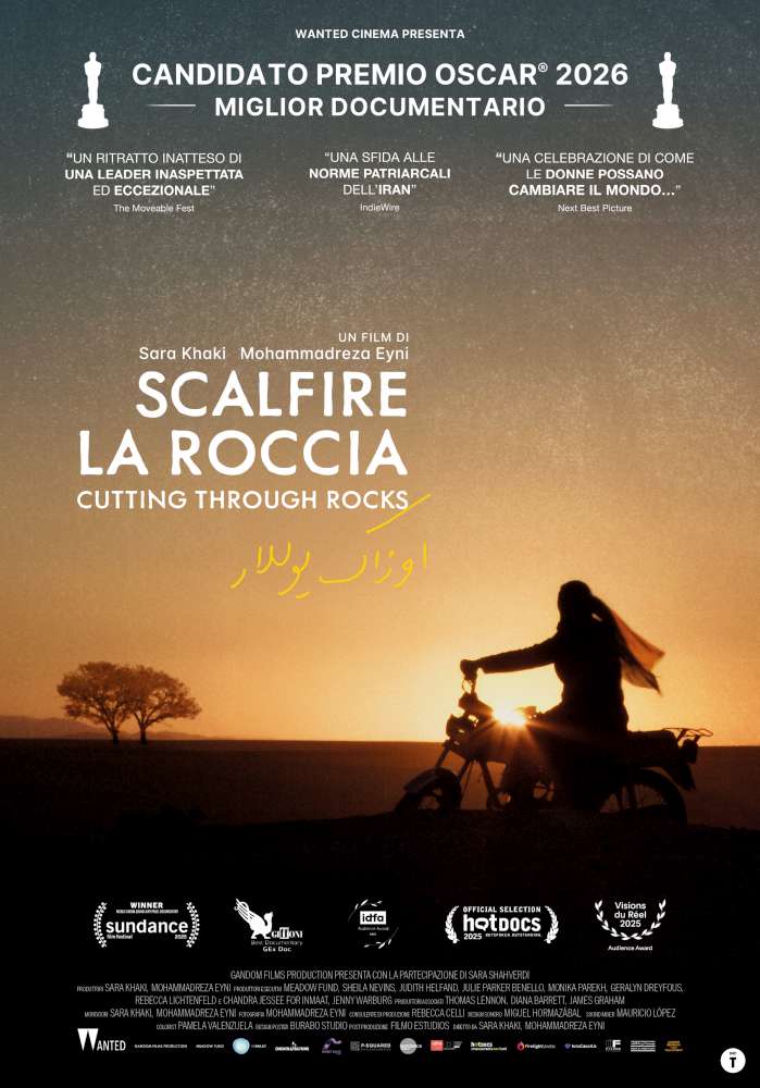 Scalfire la roccia - Cutting Through Rocks